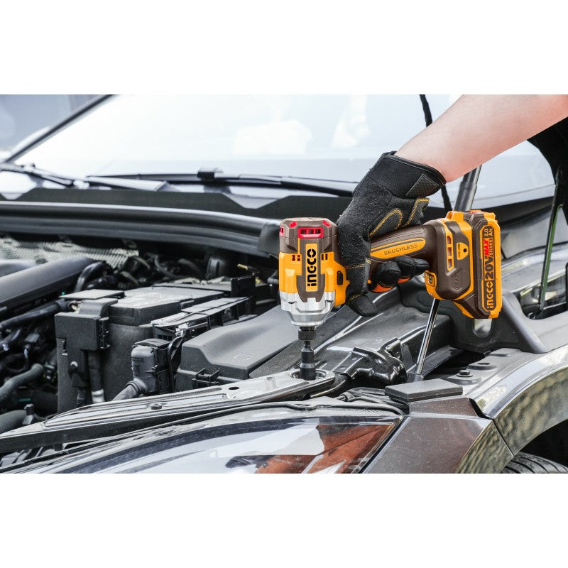 INGCO Avvitatore ad impulsi 285Nm con 2 batterie 20V 2Ah in valigetta
