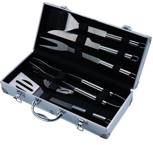 SANDRI GARDEN - Set Barbecue 6 Pezzi | Acciaio Inox | Valigetta Alluminio | Forchettone Pinza Paletta Spazzola Coltello Cavatappi