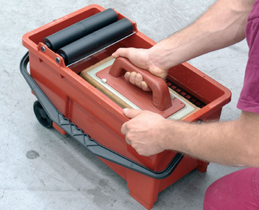 Raimondi Vaschetta lavaggio per Piastrellisti Skipper 13lt con frattazzo spugna Sweepex 13x30