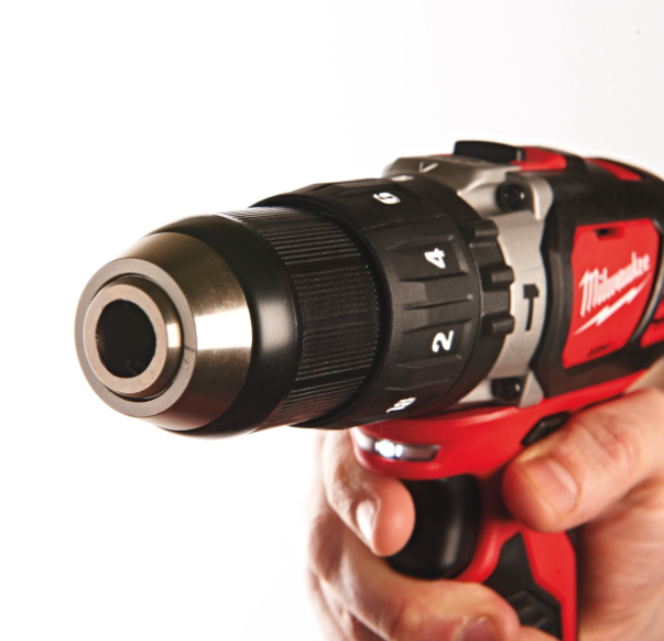MILWAUKEE M18 BPD dettaglio mandrino autoserrante