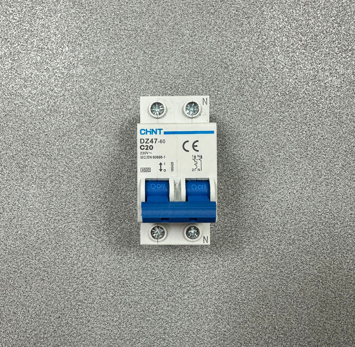 2-module circuit breaker - 1P+N 4.5kA Curve C - CHINT