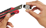 MILWAUKEE - Coltellino Lama a Settori Snap Knife 25mm 48221962 | 7 Settori | Blocco Metallo | Lama Carburo | Grip Gommato