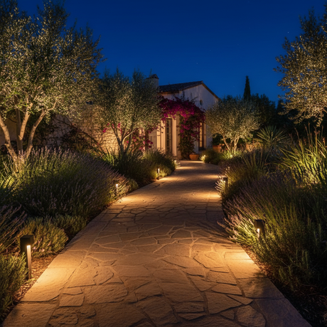 Segnapassi e luci da giardino