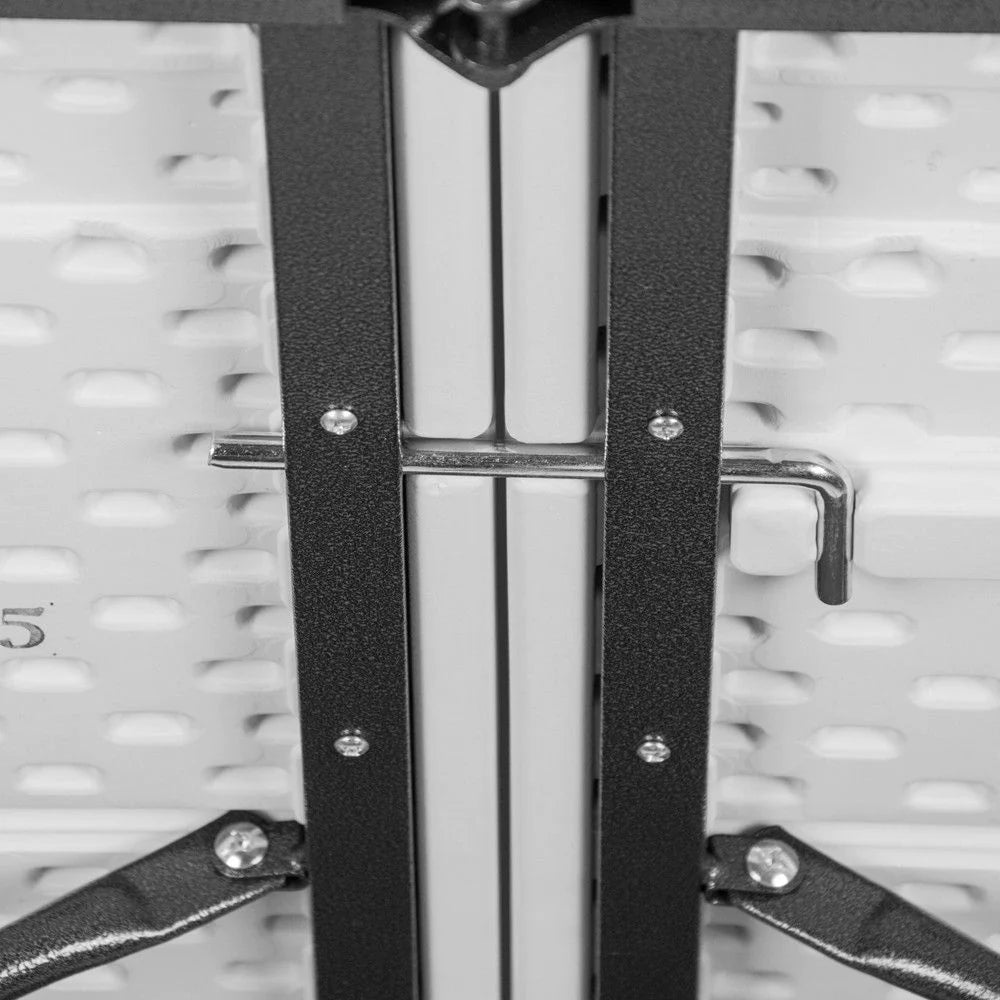 Tavolo richiudibile a valigia in resina bianco con struttura in ferro 180x70x74